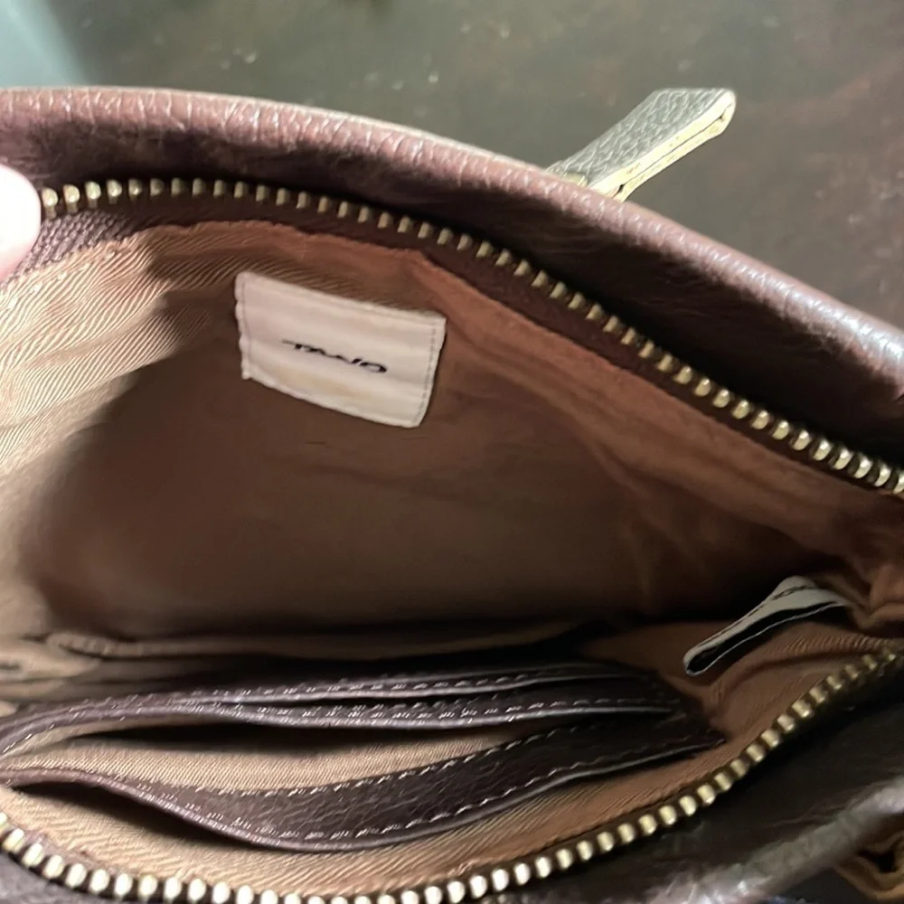 Tano brown leather wristlet